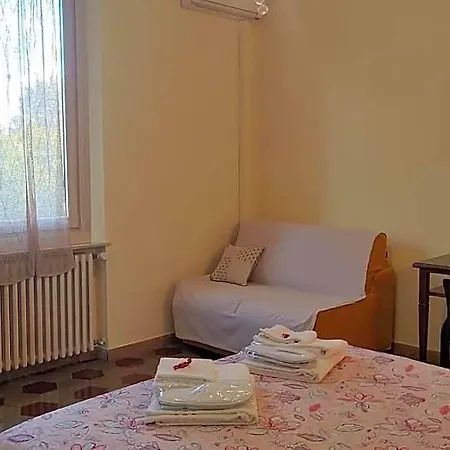 Liberty לינה וארוחת בוקר 4*